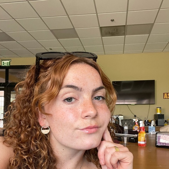 haileymgilles